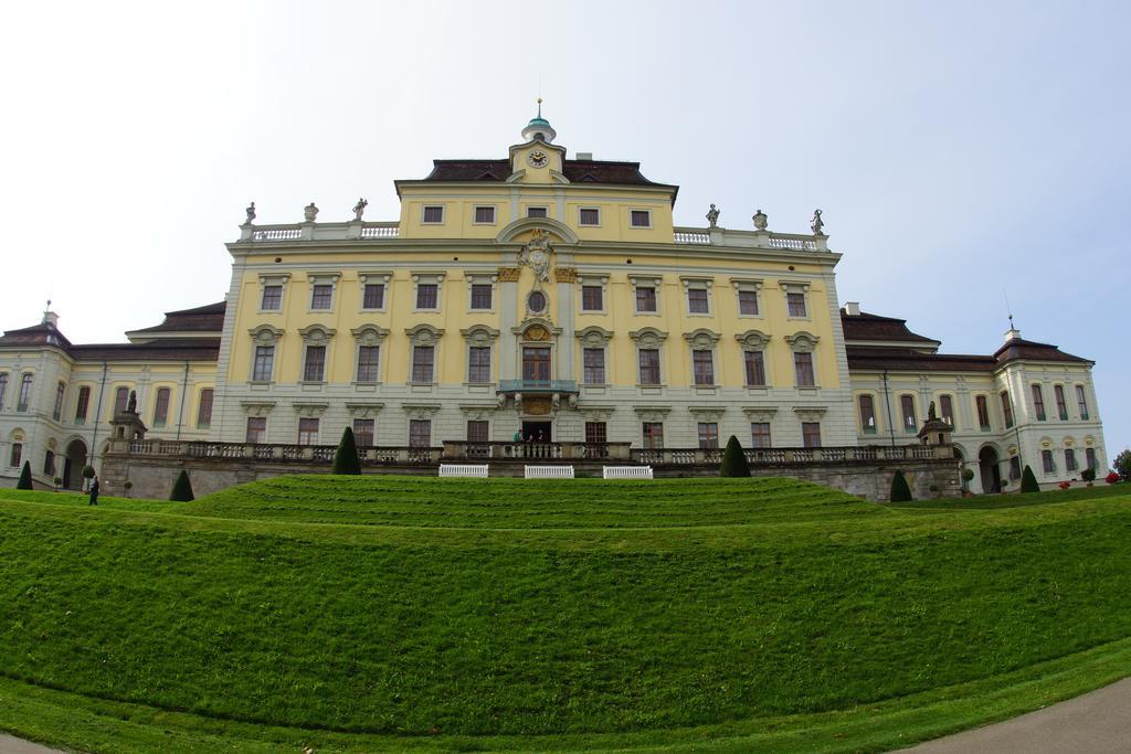 Hotel Krauthof Людвигсбург Экстерьер фото